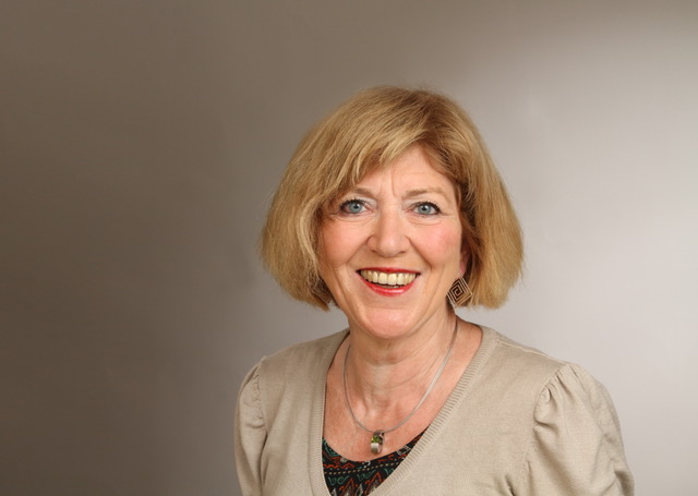 Angela Schmidt-Bernhardt